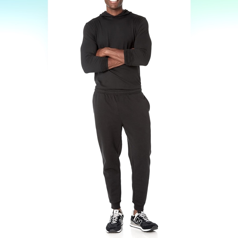NWT Amazon Essentials Men's Fleece Black Jogger Pant, Size XL